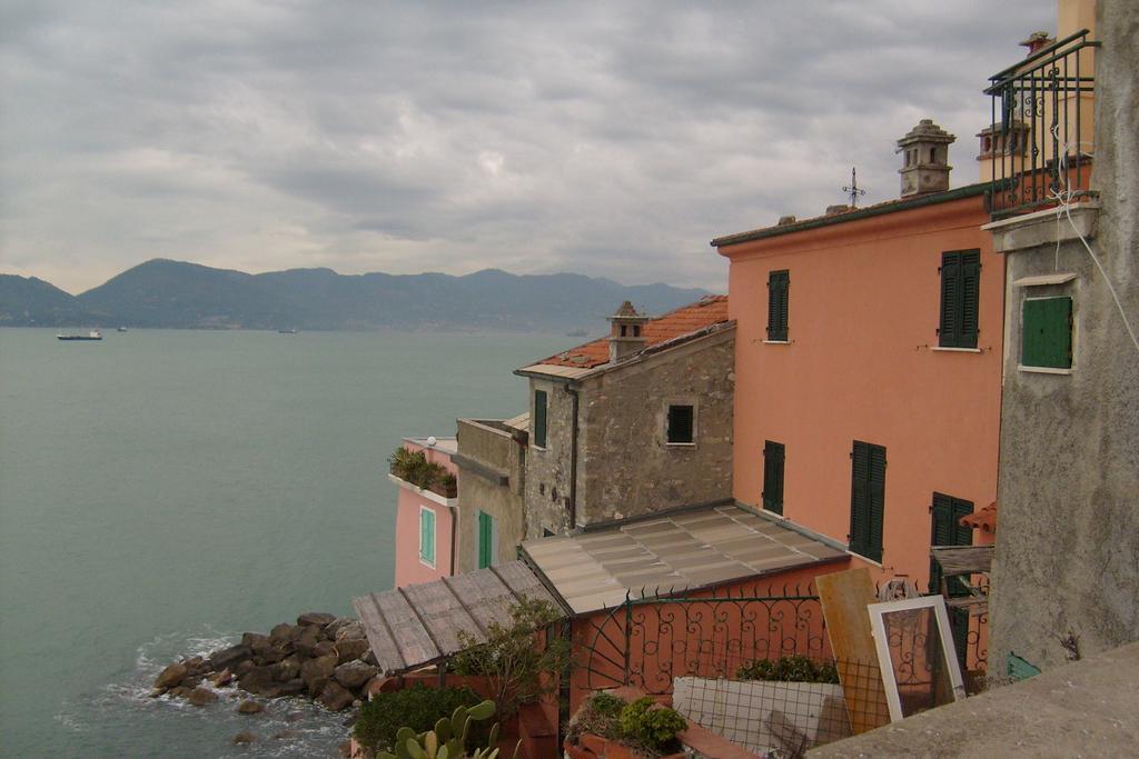 Il Casale Del Giglio Bed & Breakfast Santo Stefano di Magra Exterior photo